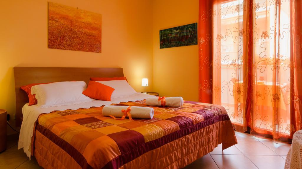 B&B L'Antica Rimessa Lecce Dış mekan fotoğraf