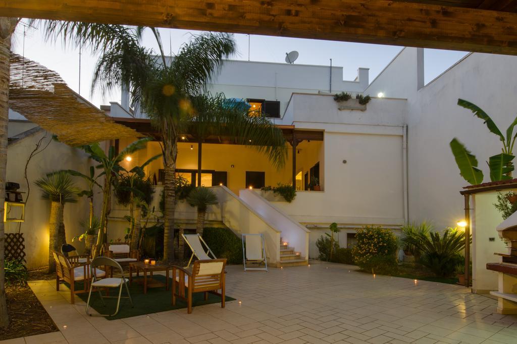 B&B L'Antica Rimessa Lecce Dış mekan fotoğraf